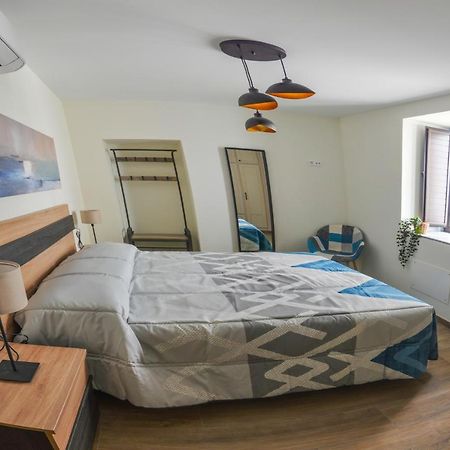 Apartamentos Turisticos Hornillo Caces Extérieur photo