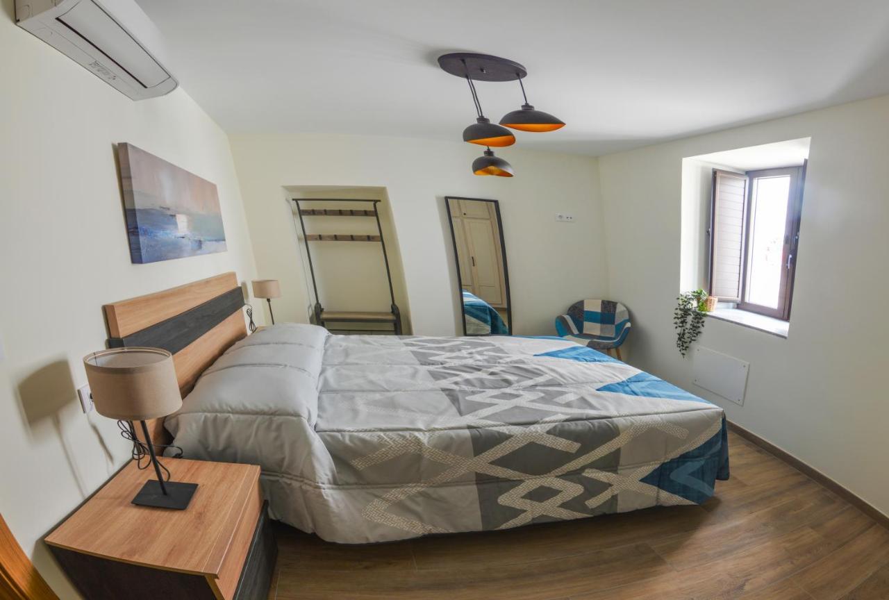 Apartamentos Turisticos Hornillo Caces Extérieur photo