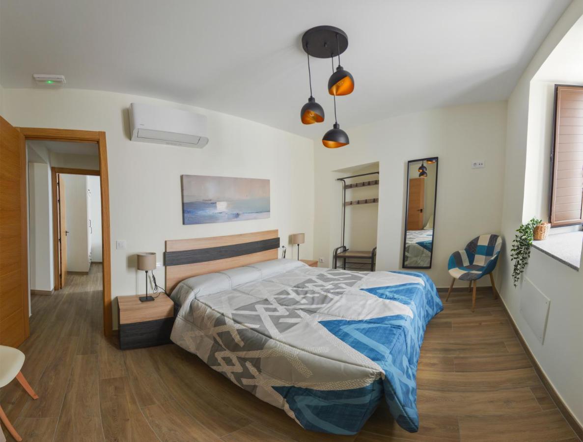 Apartamentos Turisticos Hornillo Caces Extérieur photo